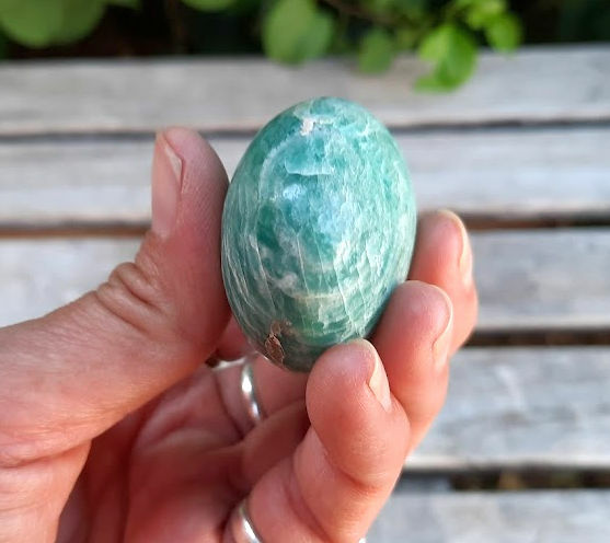Amazonite Palm Stone L, Communication, Good Luck, Success, Confidence