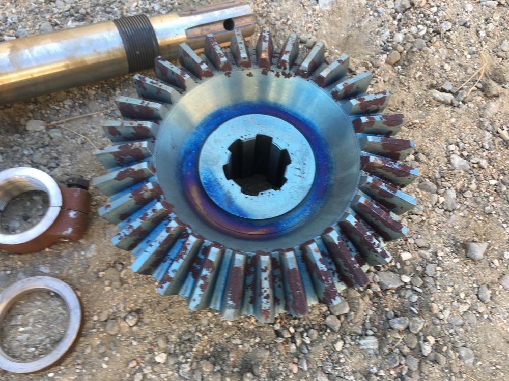 Bevel Gear Assembly (5 parts)