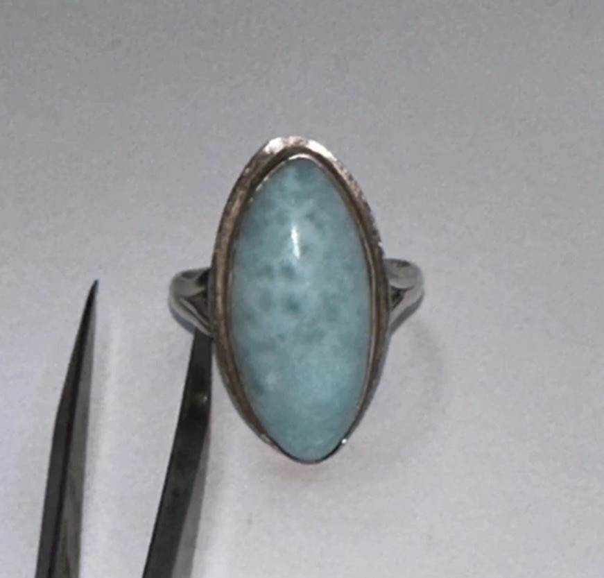 Elegant 925 Sterling Silver Light-Blue Stone Ring