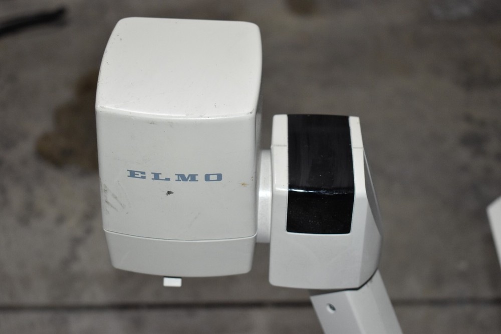 Elmo EV-4400AF Visual Presenter Zoom Overhead Document Camera Working