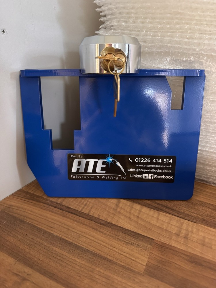 L200 AUTOMATIC ONLY* 2014-2019 SECURITY PEDAL LOCK