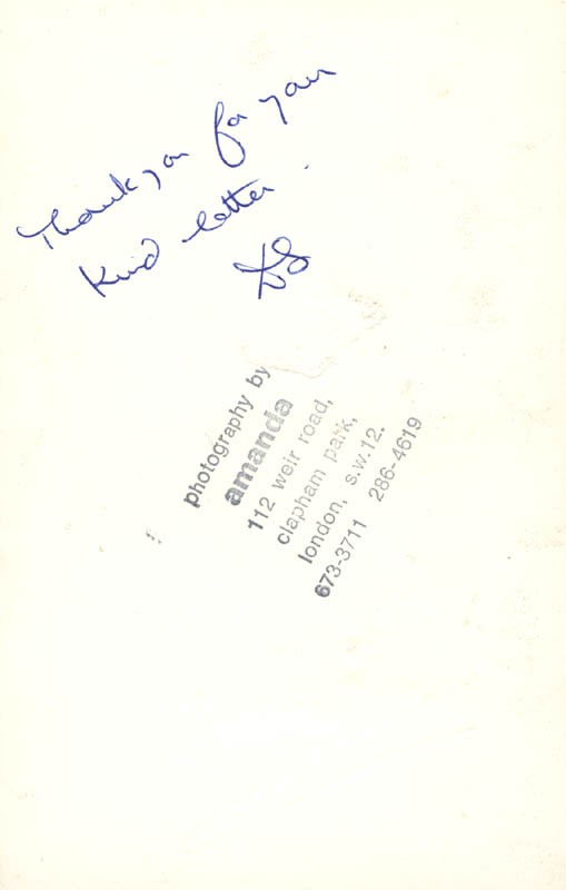 DINAH SHERIDAN - PHOTOGRAPH SIGNED