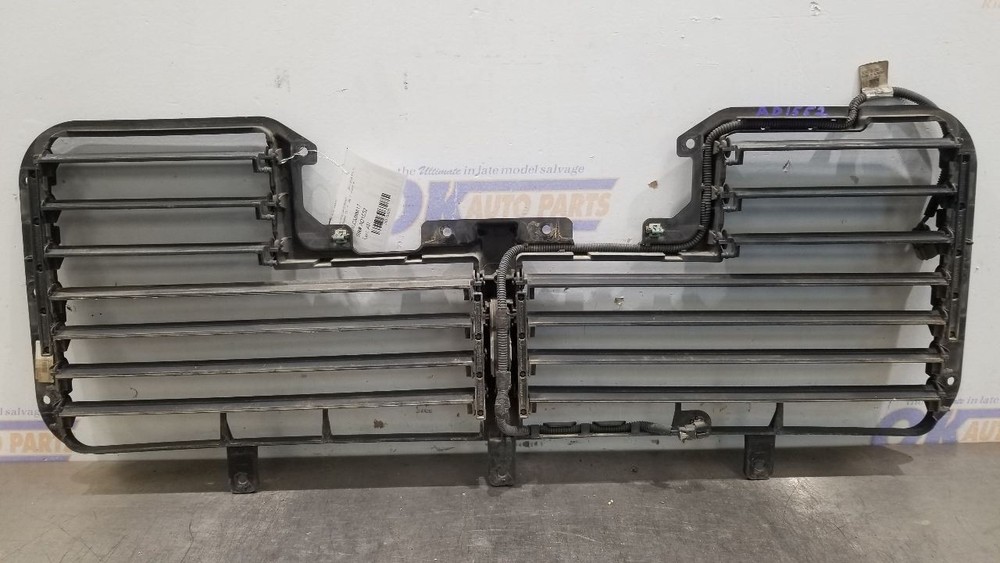 17 CHEVY SILVERADO 1500 5.3L AIR SHUTTER ASSEMBLY