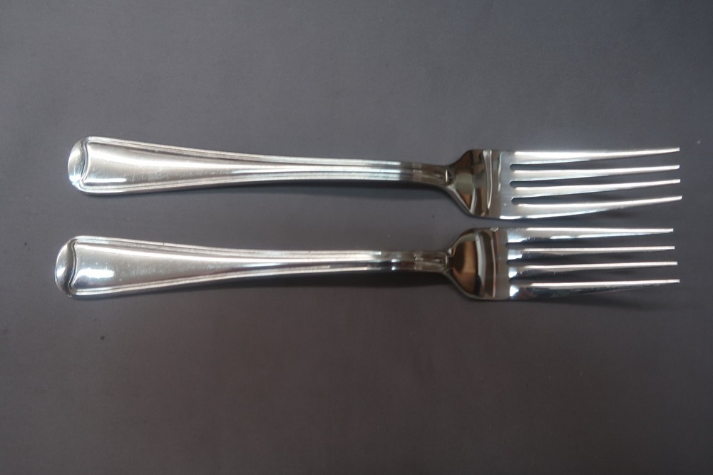 Wallace Stainless Monroe 2 Dinner Forks 8 1/8"