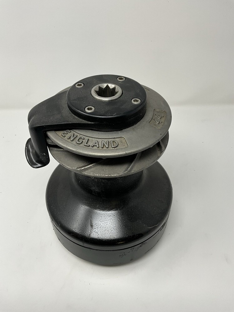 Lewmar 44 Self Tailing Ocean Sailing Winch