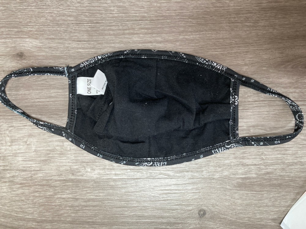Pacsun Black Paisley Pattern Face Mask One Size New With Tags