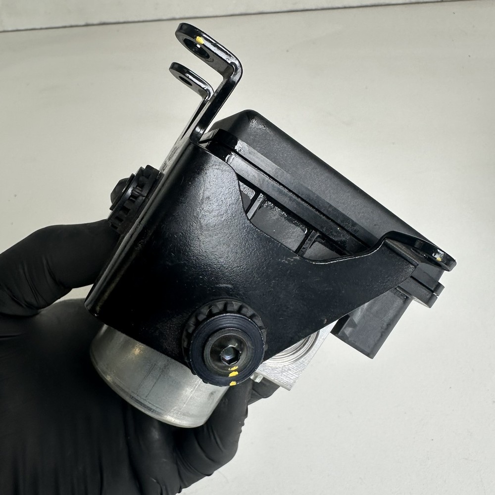 Ducati Scrambler 800 2022 ABS brake pump block controller modulator 54240961A