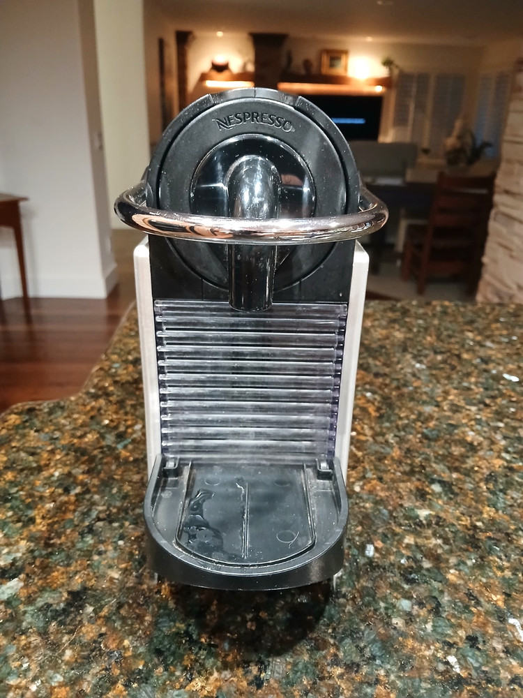 Nespresso Type D60 (Pixie) Coffee Espresso Machine Maker Brushed Aluminum