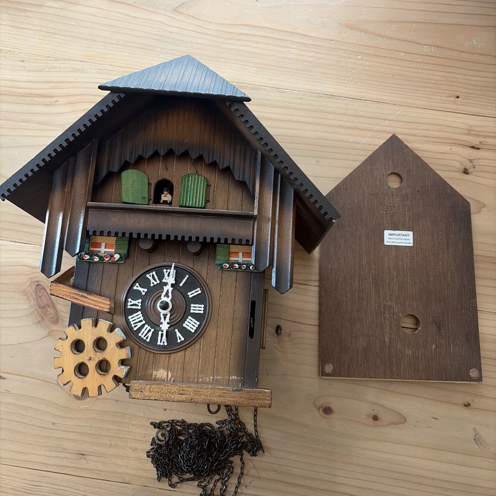 Vintage Black Forest Cuckoo Clock - Hubert Herr - West Germany - AS IS
