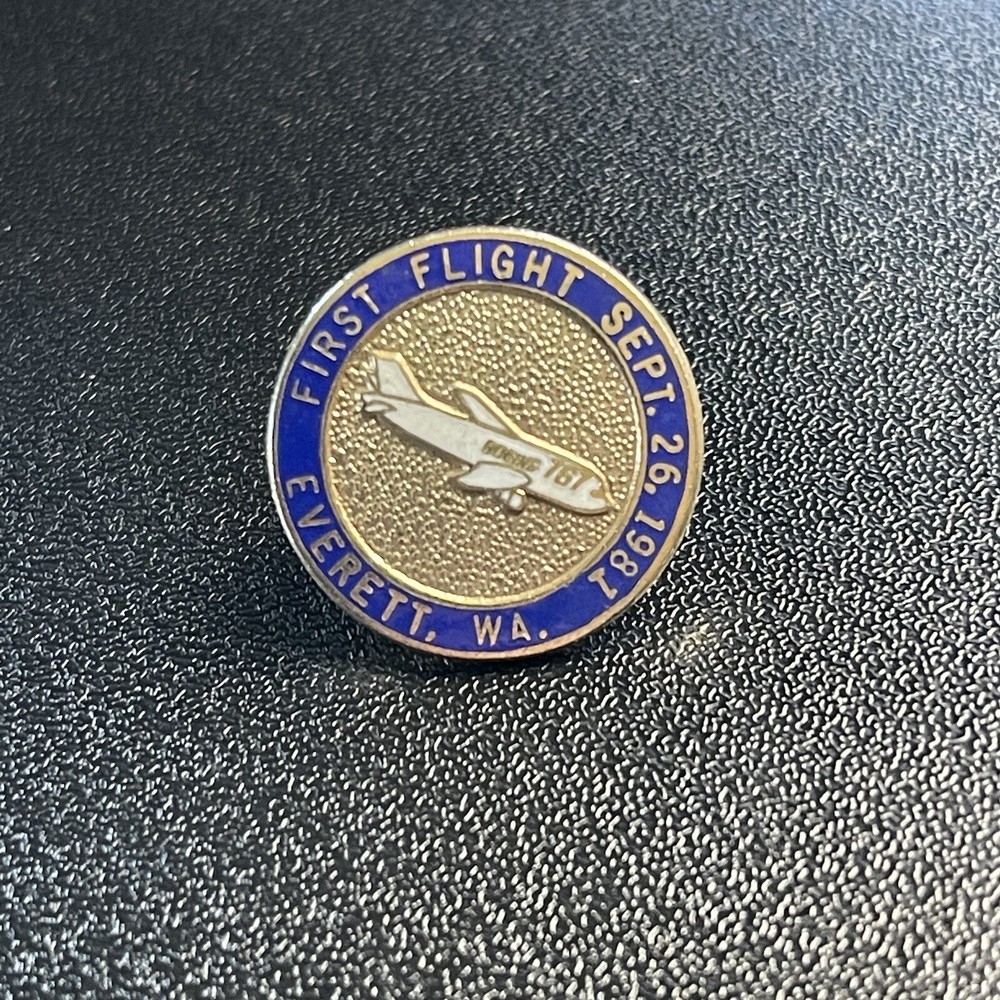 first flight 1981 everett washington boeing 767 pin lapel RARE