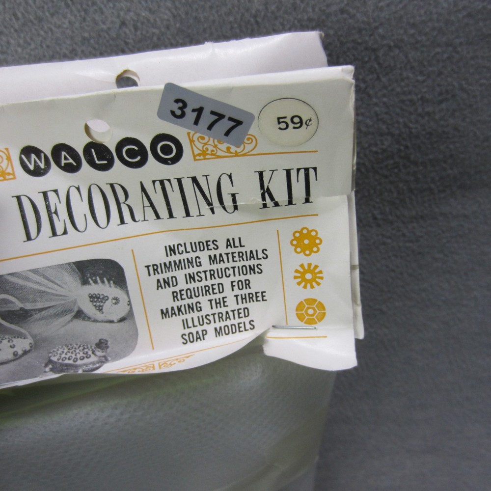 Vintage WALCO Soap Decorating Kit