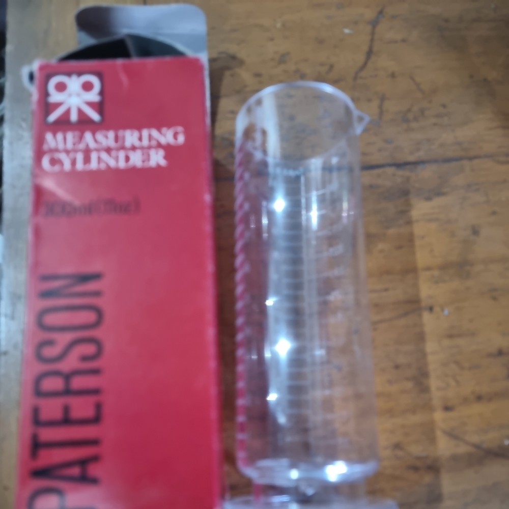 Paterson Measuring Cylinder 300ml (HAP)