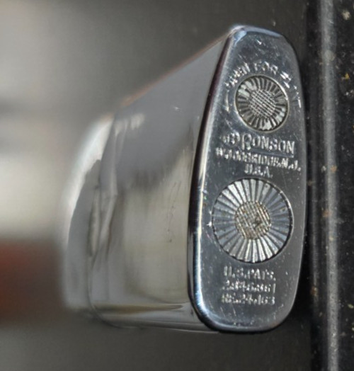 Vintage Ronson Varaflame Windlite Pocket Cigarette Lighter