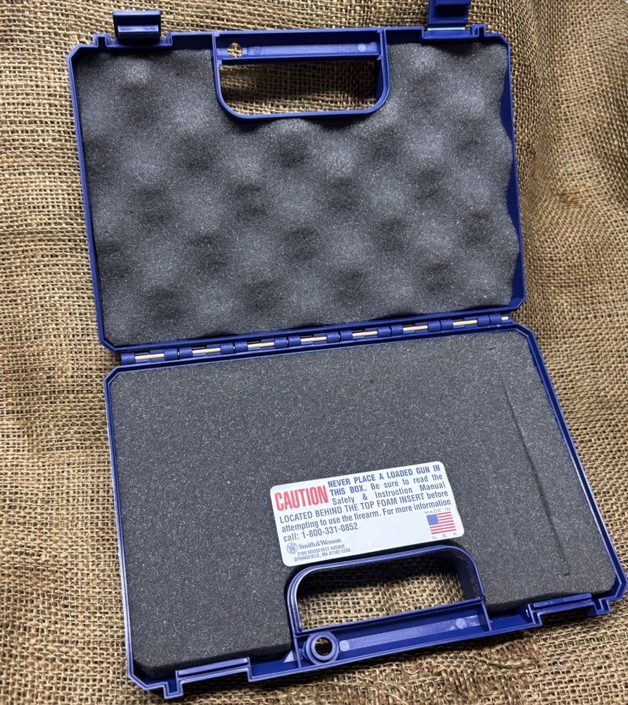 S&W Model 60 .357 Revolver Box / 66F