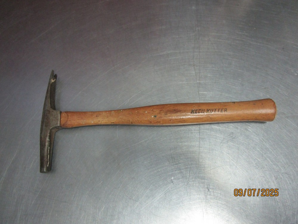 Vintage Keen Kutter Tac Hammer