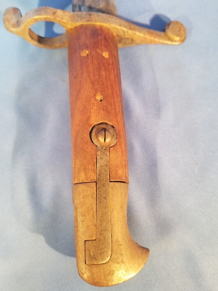 Short Bayonet #23 Unknown Maker - 10 5/8'' w/ Sheath