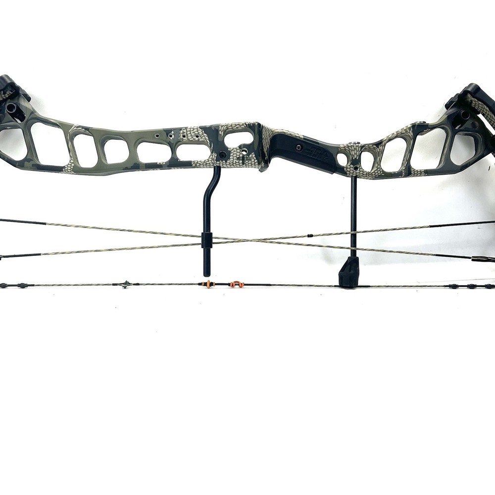 PSE Drive NXT Bow RH 24-31" / 70lbs.