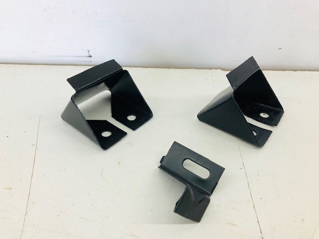 1971-73 Mustang Lower Windshield Bracket Set - Driver Quality