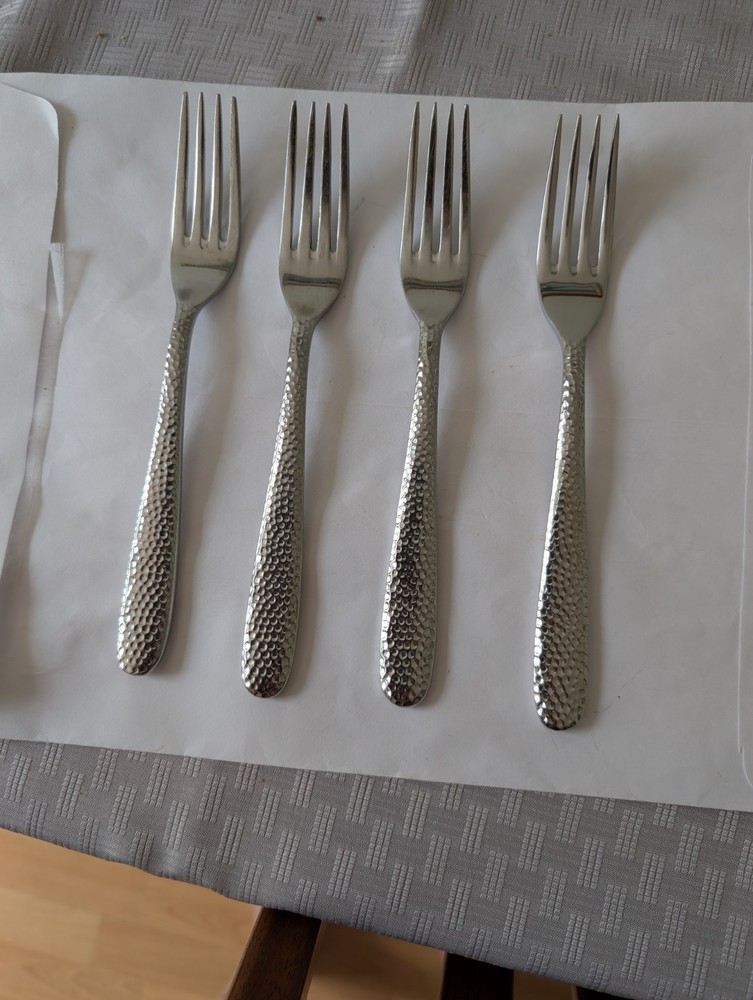 D&V Design And Value Dinner Forks 4 Pc Stainless Flatware Replacement Hammered