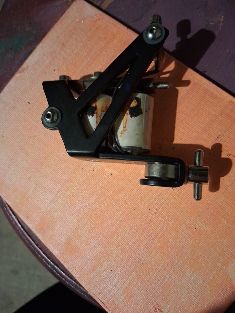 tattoo machine