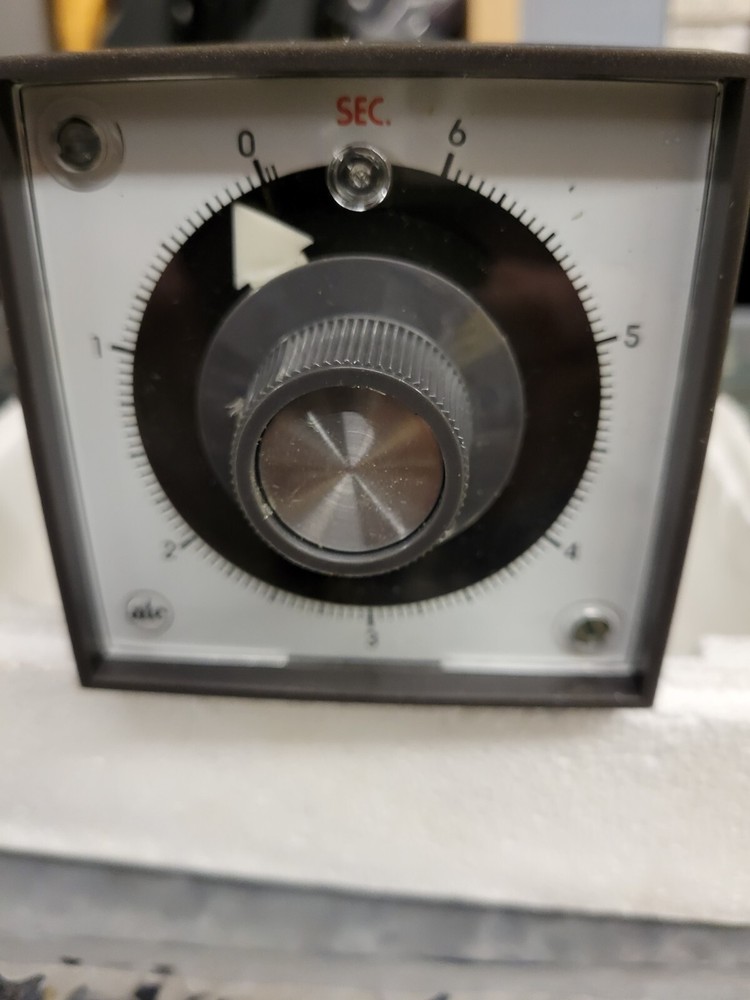 ATC Timer 305E-008-A-10-PX 120V  6 SEC NEW
