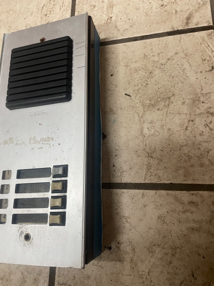 QUANTUM™ QS-004S INTERCOM APARTMENT LOBBY PANEL