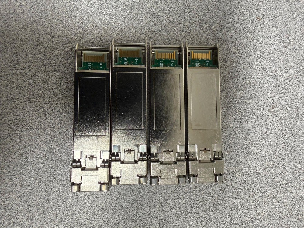 4 X FINISAR FTLF8528P2BNV-EM TRANSRECEIVER MODULES