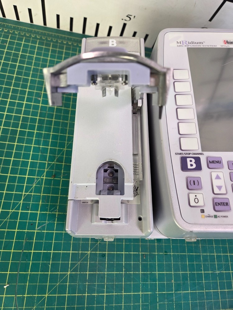 Iradimed Mridium 3860 - 3861 MRI Pump System