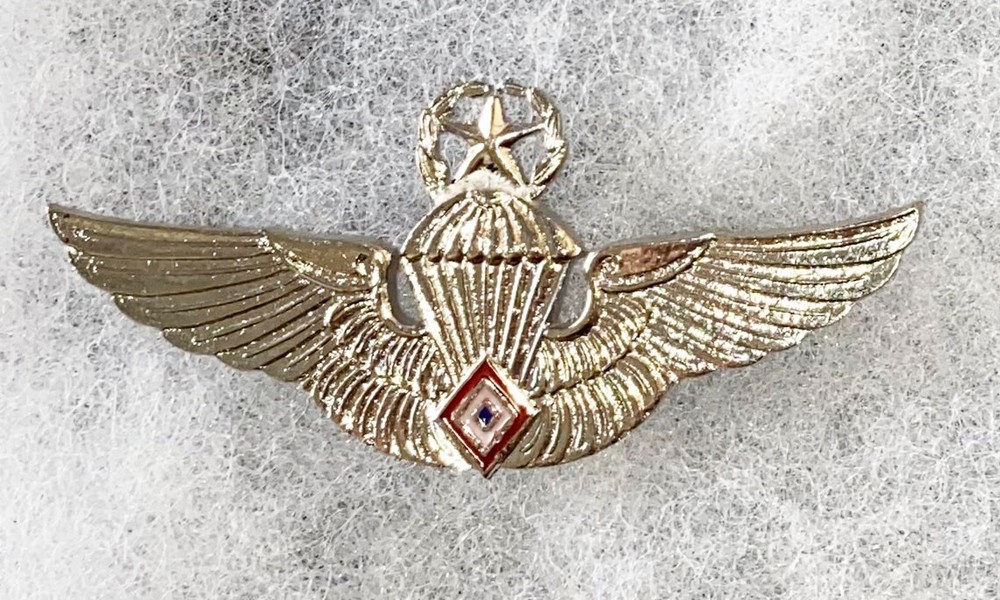 Philippine Constabulary Master Para Airborne Wing Badge