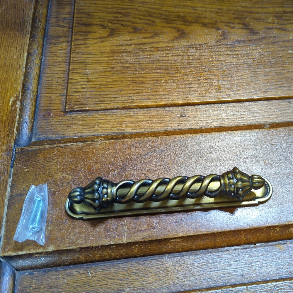 Vintage Hardware Drawer Cabinet Handle /Pull
