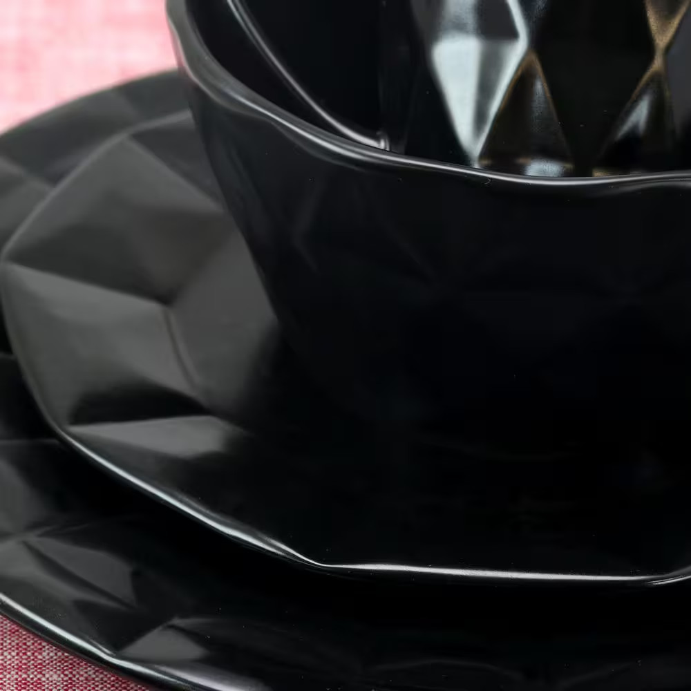 Retro Chic 16-Piece Modern Black Stone Dinnerware Set (Service for 4)