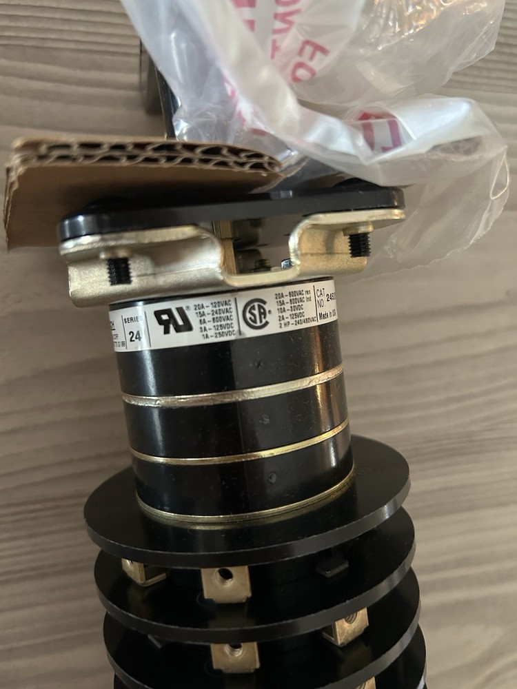 Electroswitch Series 24 Rotary Switch 2452D