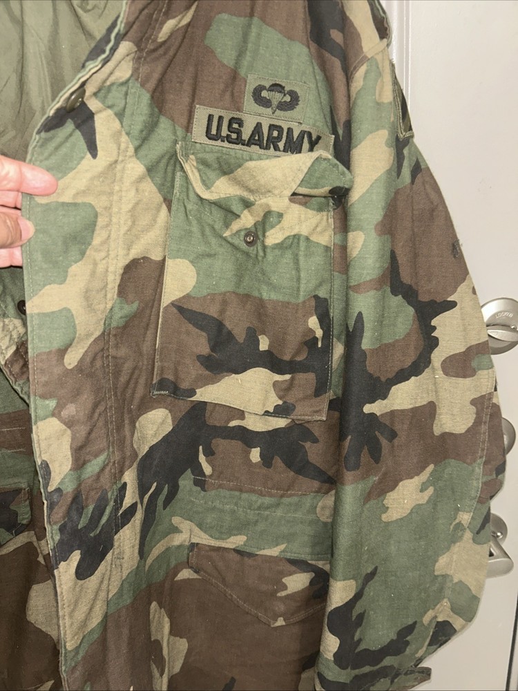 vintage US Army M-1965 field jacket size Large