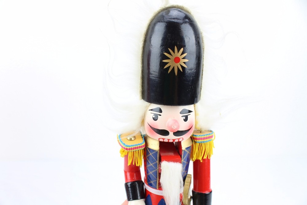 Decorative Nutcracker Collection Figurine Soldier 96905 Rare