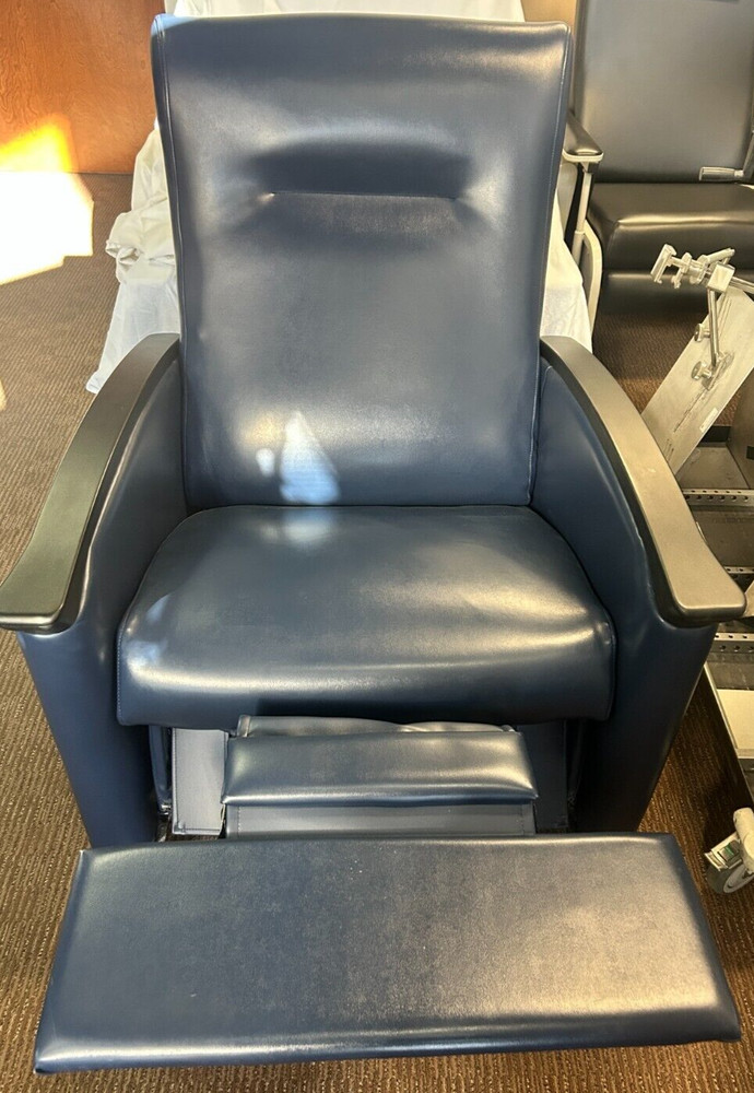 Mobile, Manual Recliner - Blue