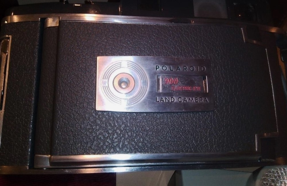 VTG POLAROID 900 LAND CAMERA+LEATHER CASE+ACCESSORIES+ORIGINAL DOCS & BOX -NICE!