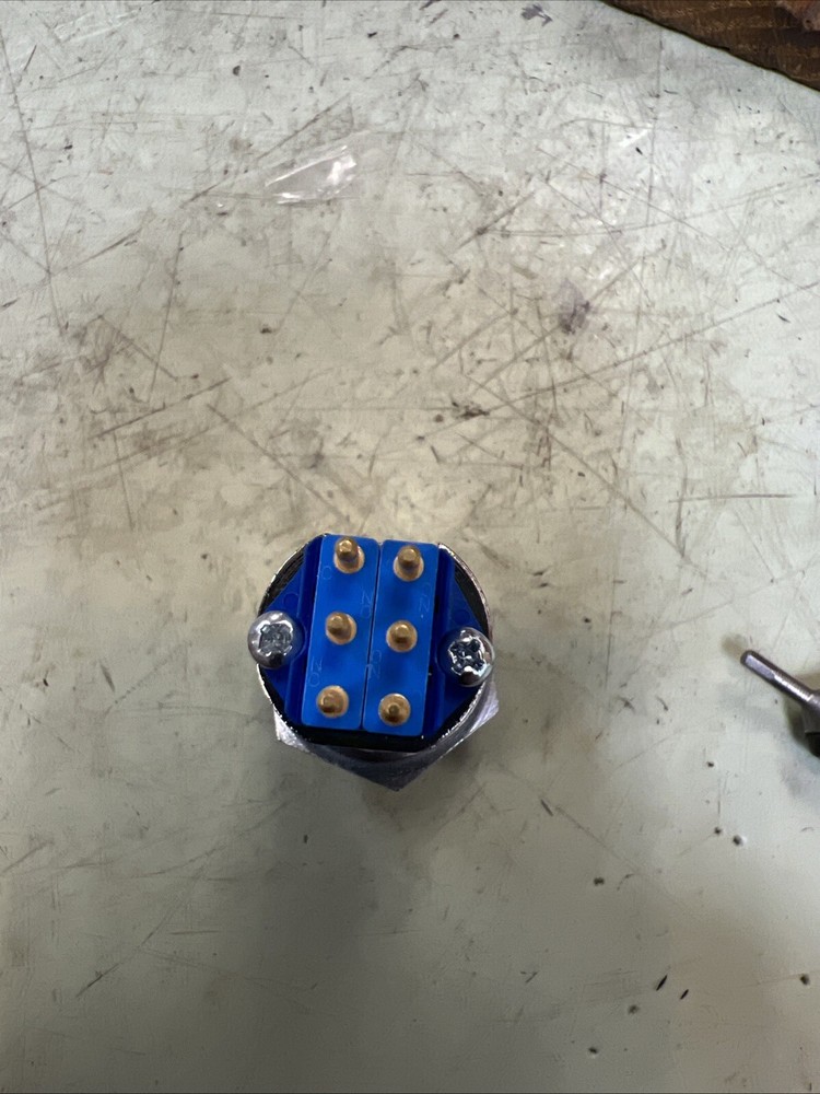 Medeco Key Switch Momentary (Spring Return), Single Pole w/ 1 Key Locksport