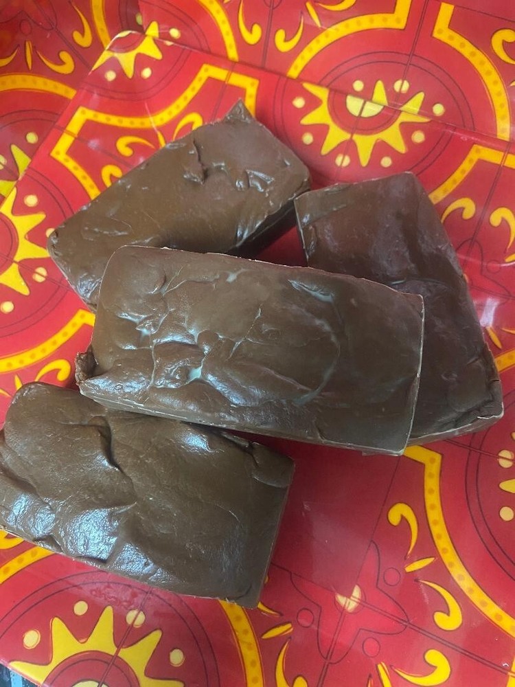 Milk Chocolate Fudge *nut free* 1/2 pound