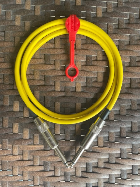 Lincoln Springfield Instrument Cable Assemblies 04 Ft Yellow NOS