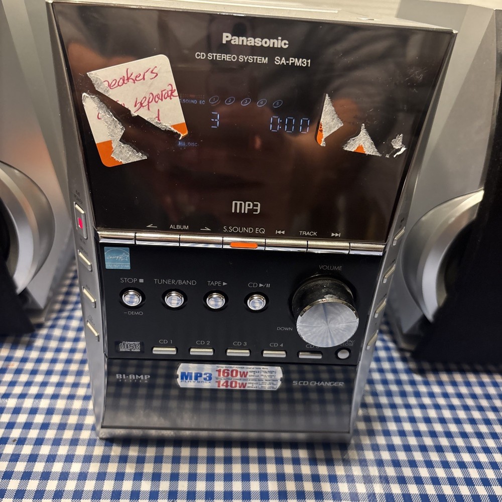 PANASONIC CD STEREO SYSTEM SA-PM31 - 5 CD CHANGER - CASSETTE - MP3, See Pics!!
