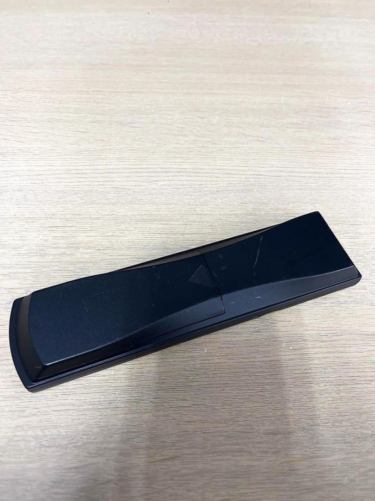 YAMAHA Remote Control for RAV254 WE45870 US