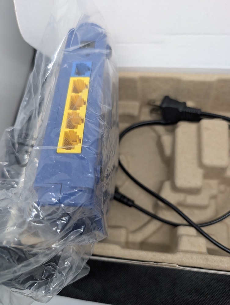 TRENDnet TW100-S4W1CA/AS BroadBand Router