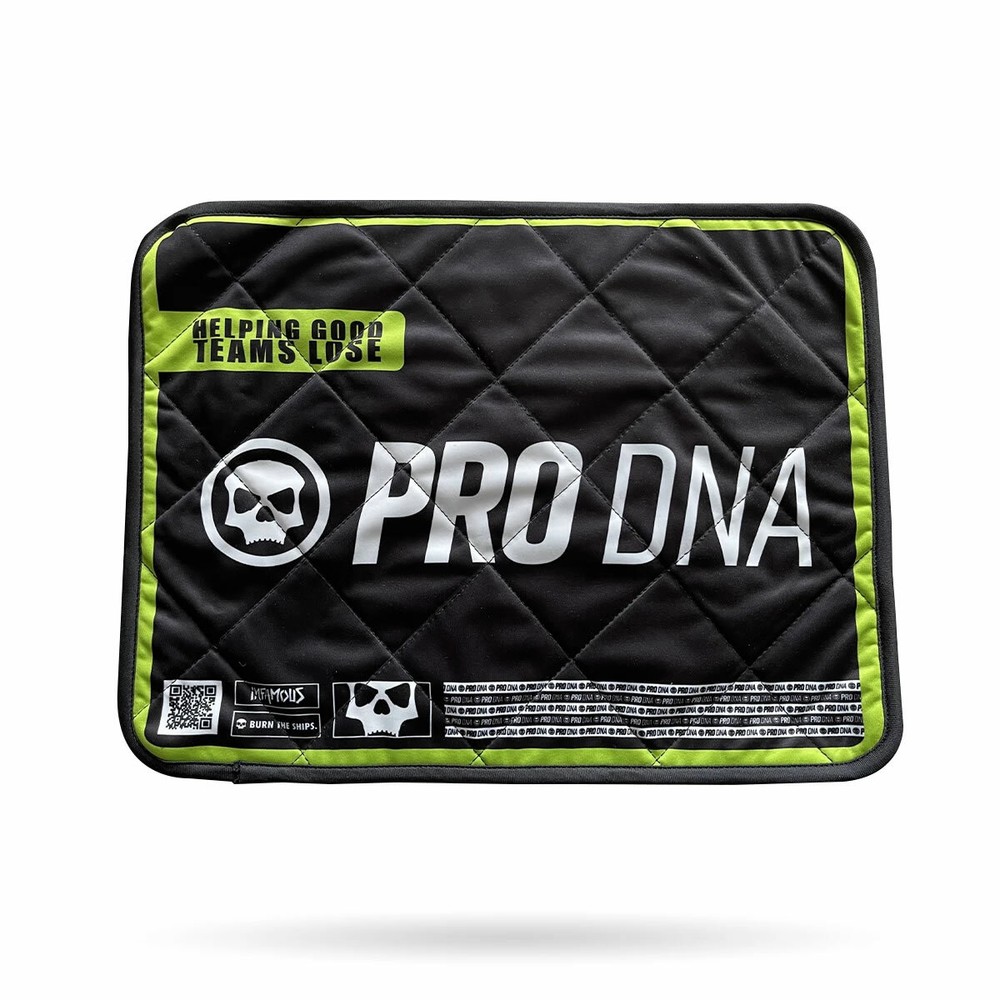 Infamous Microfiber Cloth - Pro DNA - Paintball