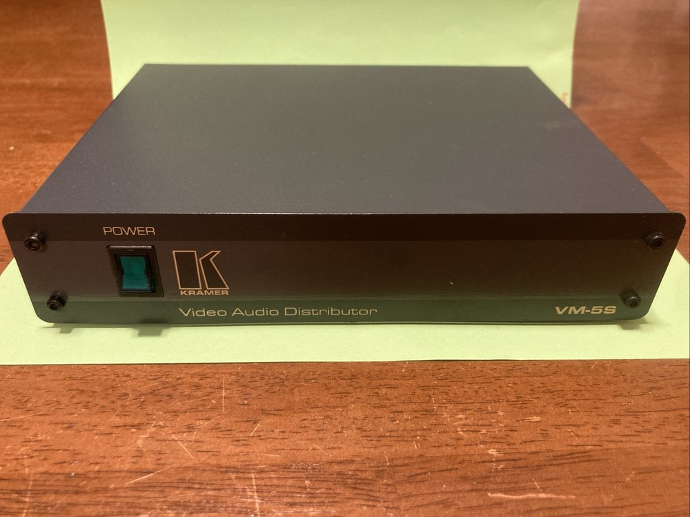 Kramer Electronics 10-010510  VM-5S Video Audio Distributor