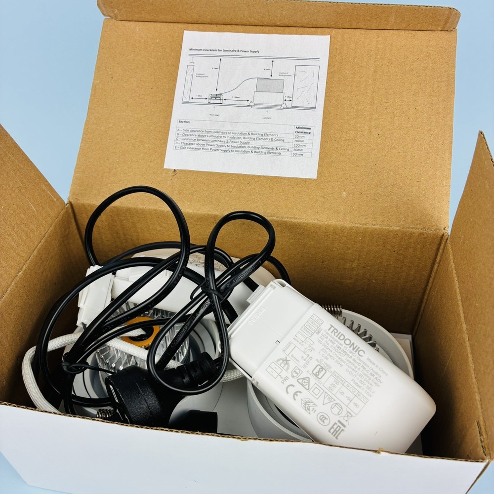 EST Core Hoop Smooth Frame 2.0 Recessed Twin White Adjustable Downlight