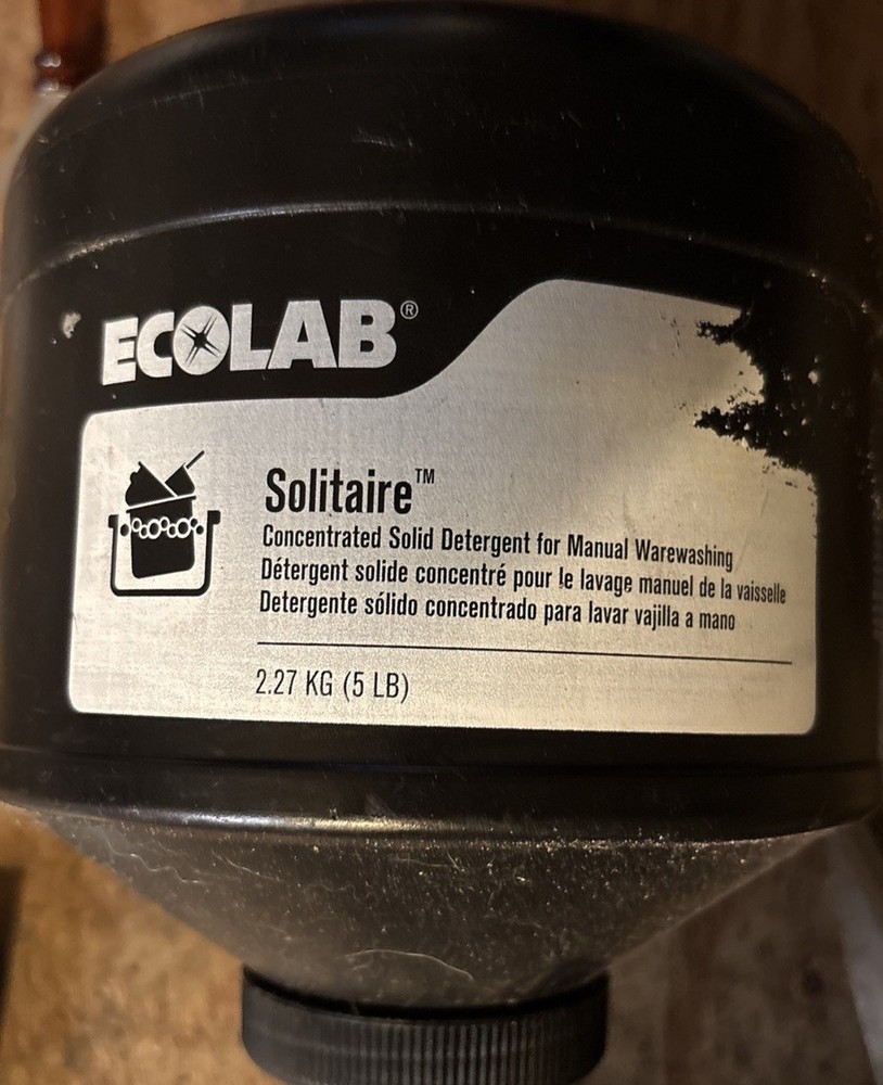 Ecolab Solitaire Concentrated Solid Detergent 5lbs 6110884