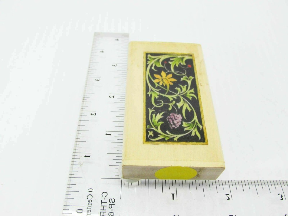 Vineyard Grapes Fleur Rubber Stamp - Stamp Set B88