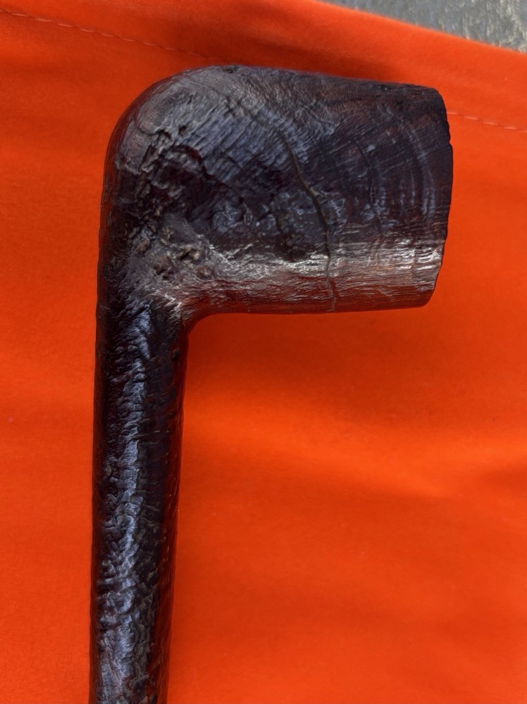 J. Dees Pipes Oval Shanked Billiard