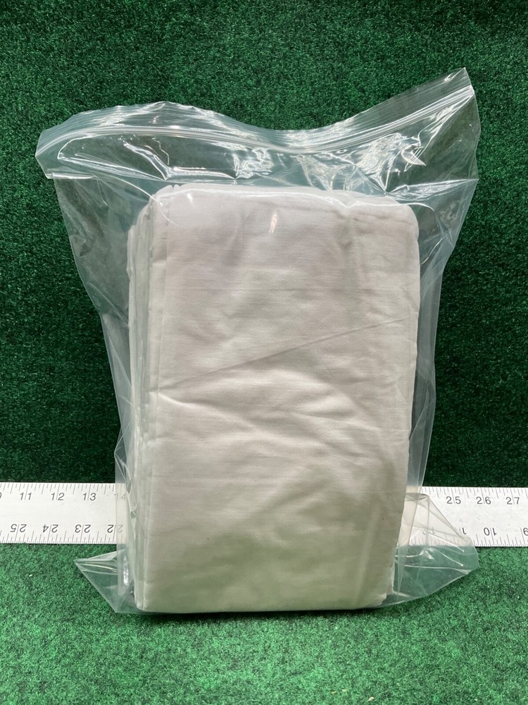 Pillow Protector with Zipper 20" x 36" White 11 Pack