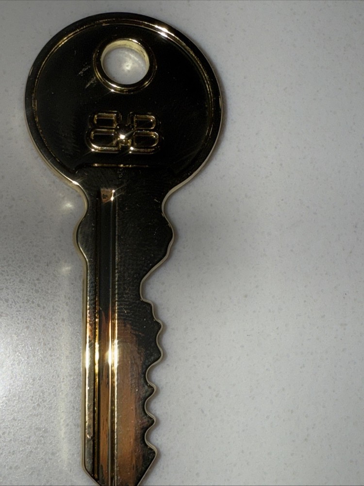 Balenciag Key Charm